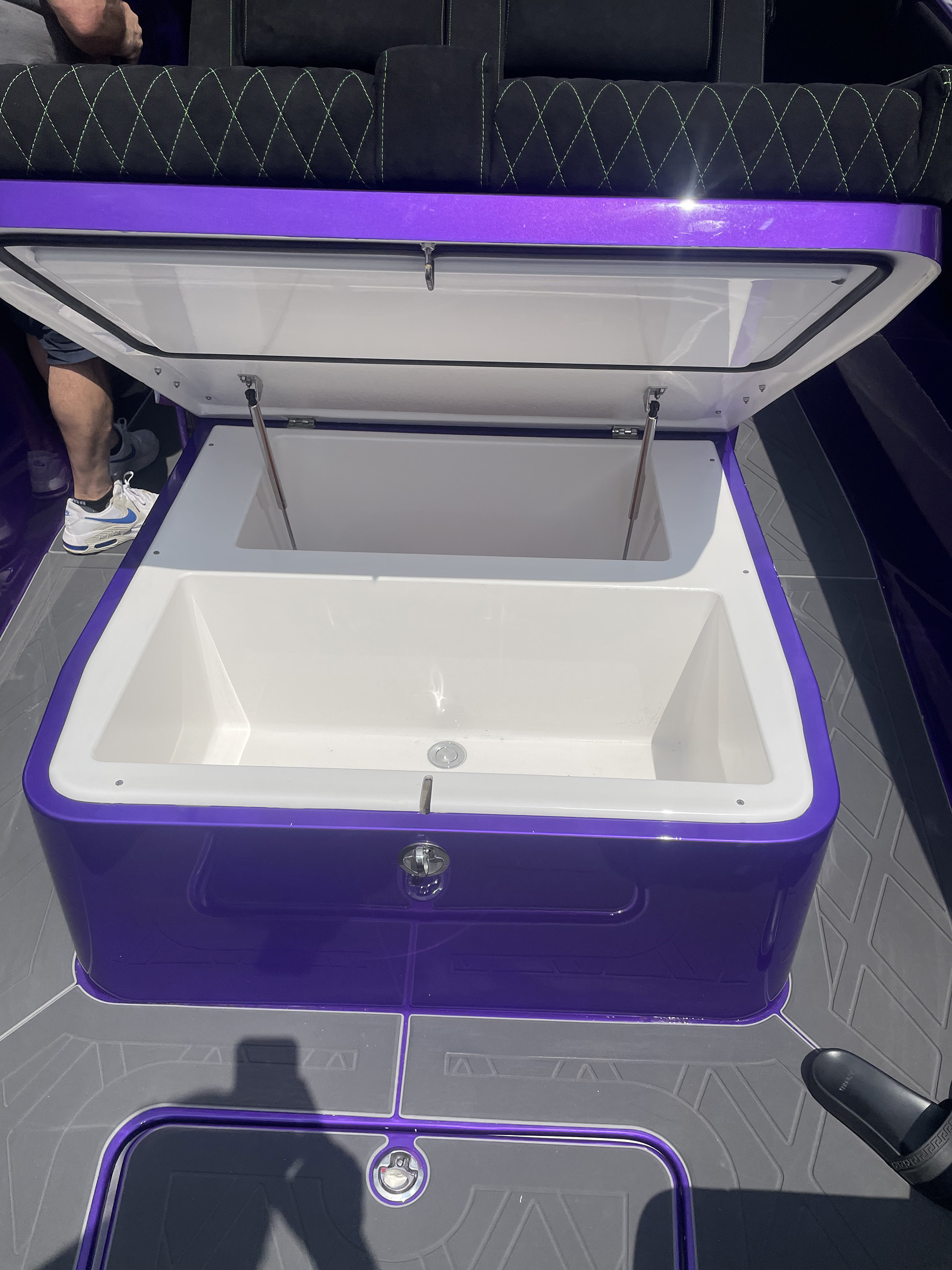 Hustler Powerboats 344 CC